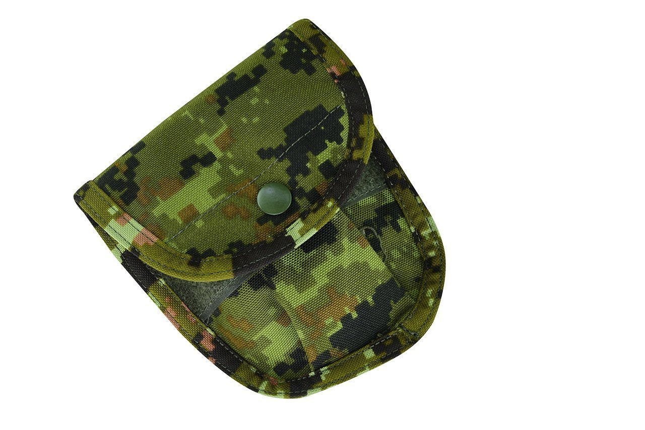A CadPat / Estonian camouflage patterned handcuff pouch made of nylon fabric.