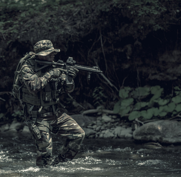 www.tacticalzone.com   ShadowTactical.eu  we are one of the fastest growing Tactical , sports and airsoft gear manufacturers and service providers with years of experience.  Our company is based in Netherlands we offer one of the widest product selection